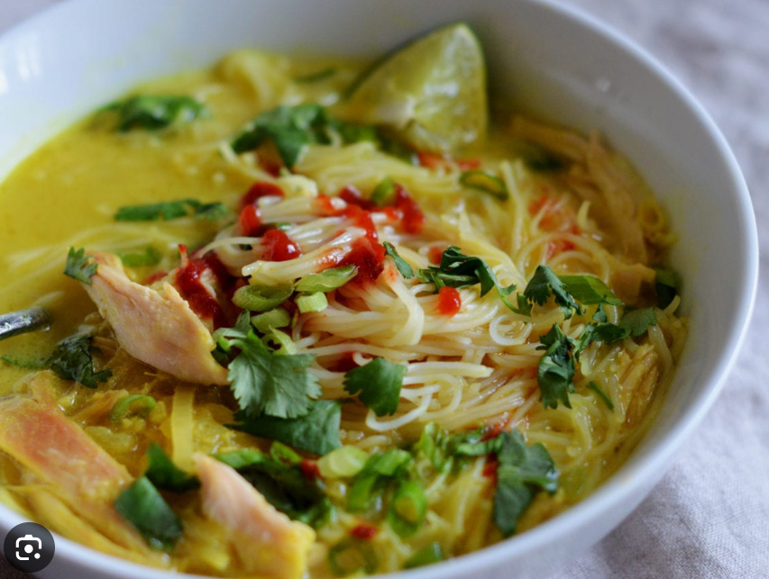 Thai coconut chicken soup 