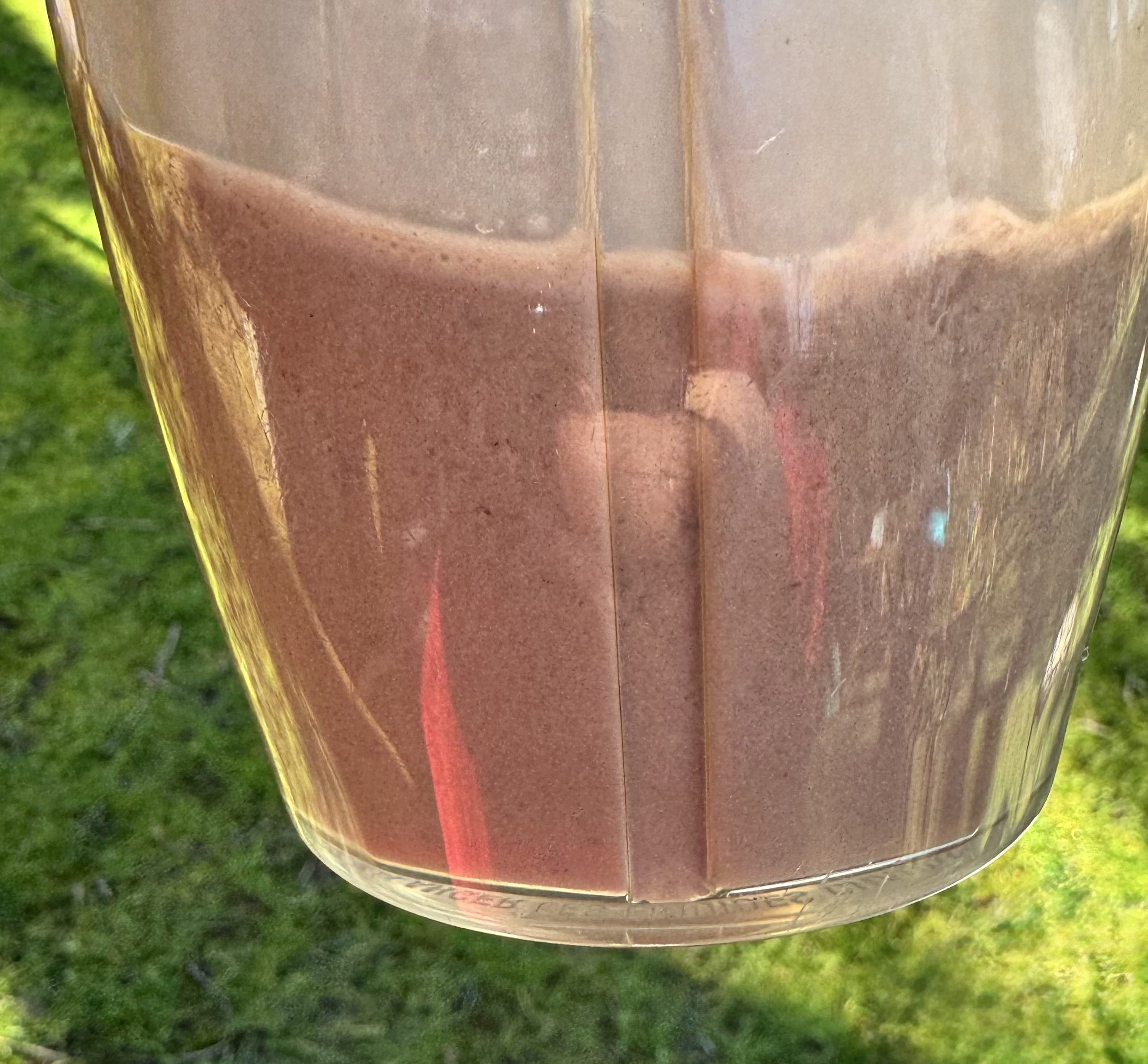 Dubai Chocolate Pistachio Smoothie (about 350 Calories)
